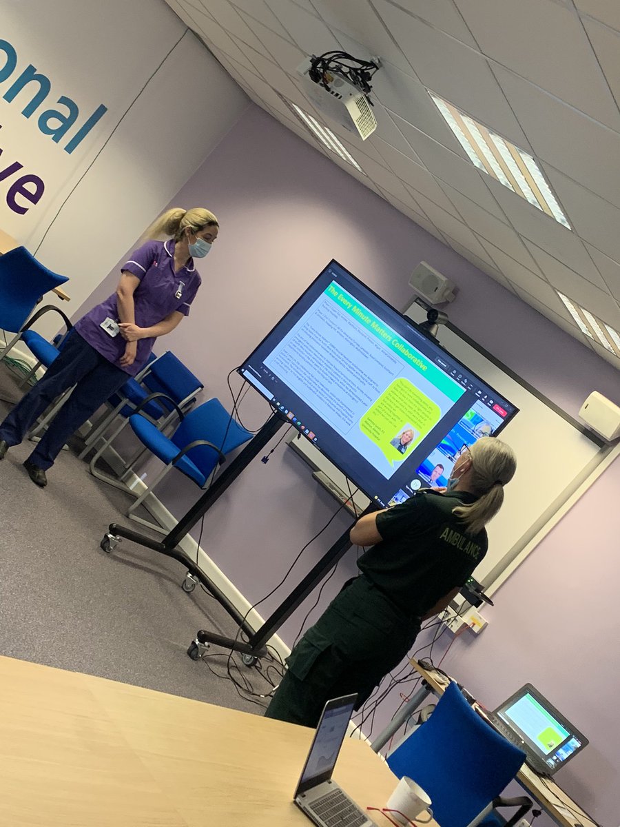 Every minute matters presentation by Jacqueline Murry and Caroline Hargreaves <a href="/ELHT_NHS/">East Lancashire Hospitals NHS Trust 💙</a> @ELHT_QI <a href="/kateatkinson100/">Kate Atkinson</a> <a href="/powerNHS/">Maxine Power</a> fabulous day ahead receiving <a href="/mountfordjames/">James Mountford 🇺🇦</a> showcasing some excellent joint improvement pieces with our wider care providers <a href="/NWAmb_QI/">NWAS Quality Improvement</a>