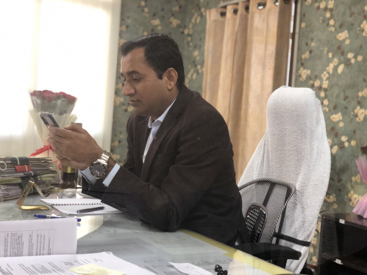 RanSodha's tweet photo. प्रिय मित्र लेफ़्टिनेंट महेंद्र प्रताप सिंह RAS @mpsbarmer जन्मदिन की हार्दिक शुभकामनाएँ🎉 https://t.co/mhHd3EJfgV