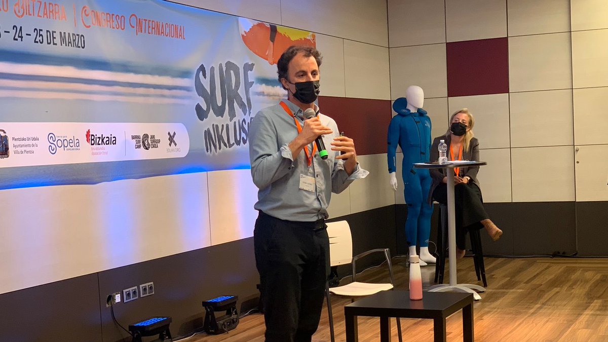 getxolan's tweet photo. 📢#Batzarsurfinklusiboa #Congresosurfinclusivo
🗣️Europako #Inclusea proiektua: surf egokituko metodolgia berria. 
🗣️Proyecto europeo #Inclusea: nueva metodología de surf adaptado.
@GetxoUdala @SopelaUdala #Plentzia @Bizkaia
@3dlan_org #JaikiSurfEskola #Getxo https://t.co/Eo2PFMAMXf