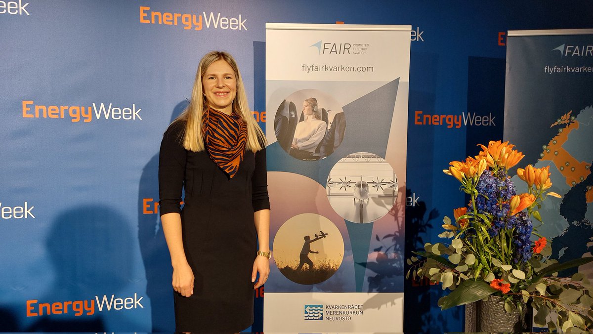 EnergyVaasa's tweet photo. FAIR, Electric aviation is about to begin with introduction by the moderator, @vasekoy's Anna Måtts-Fransén #flykvarken #flyfair #electricaviation #kvarkenregion #InterregBotniaAtlantica #EnergyWeek #vaasa https://t.co/MLi2jwesRA