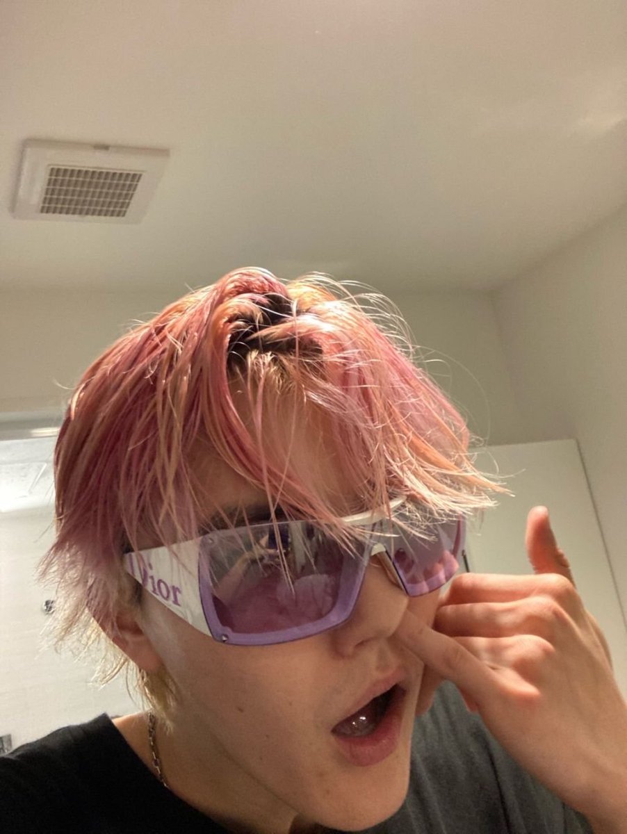 Spincoaster_2nd's tweet photo. 【NEWS】新世代にフォーカスした〈O.B.S〉第7弾コンピ本日配信

『ラップスタア誕生』で話題のEASTAをはじめ、kegøn、STARKIDSのBENXNI &amp; TAHITI、Suzumiya、Lisa lil vinci、EARTH THE KID、Carz参加 https://t.co/879DyxFyYS @OBS_DRIFT https://t.co/0xloEBaM6s