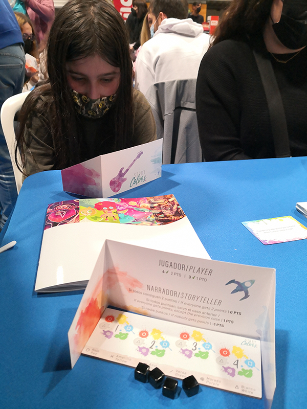 dacilmp's tweet photo. La de cositas chulas que nos trajo @atomoeditorial a #Interocio2022 😍😍😍 #juegosdemesa #StoryColors #buscapistas #cakes Y nos contaron un proyecto futuro muy interesante basado en #PrincesasDragón @FeriaInterOcio
https://t.co/EcFTLn0nCf https://t.co/IgY13yKBEP