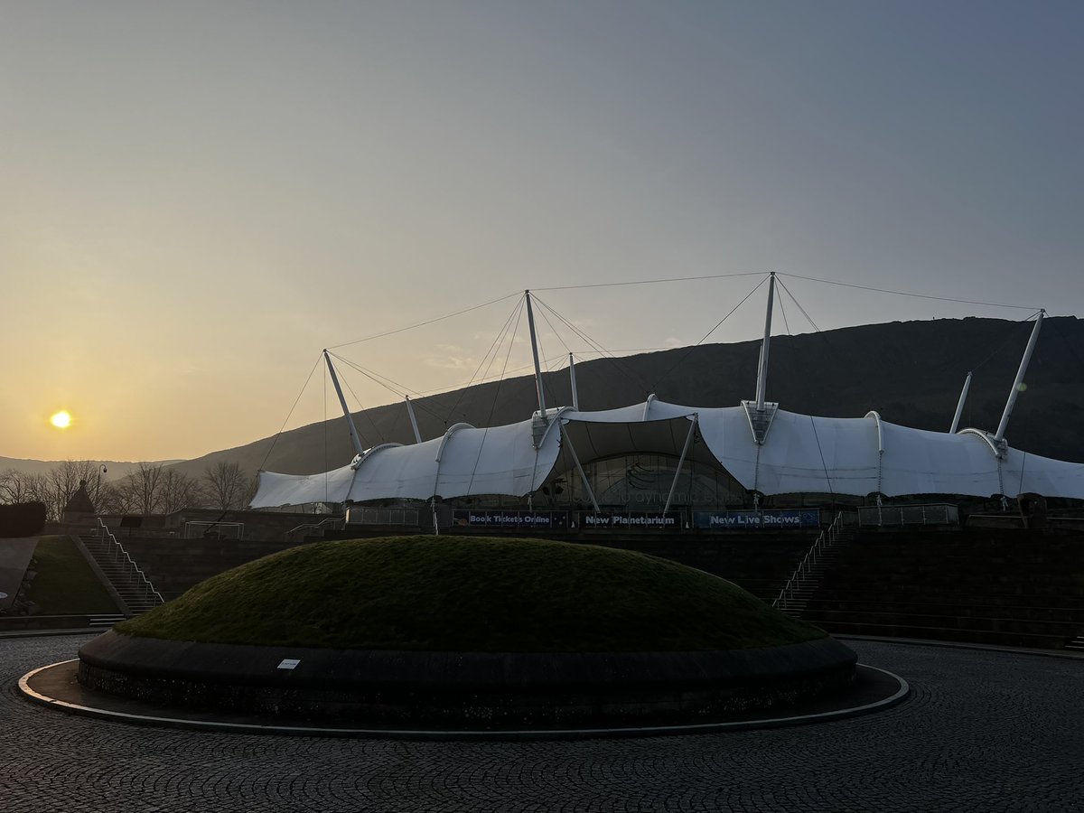 digitfyi's tweet photo. A bright and sunny morning in #Edinburgh ahead of the Scot-Secure Summit 🛡 

We can’t wait to see you! #Scotsecure https://t.co/ONdZdbSsxu