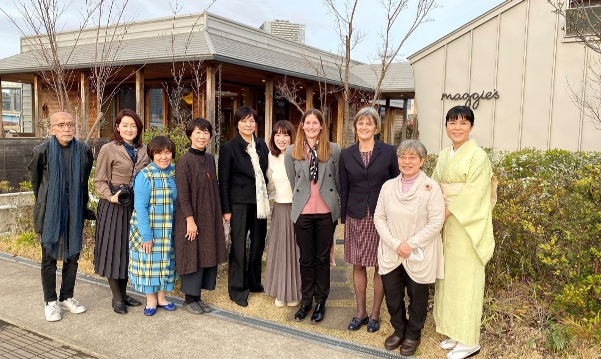 JuliaLongbottom's tweet photo. 英国発祥のがん相談支援施設NPO法人 @maggiestokyo を訪問しました。建築がいかに訪れる方々の心に作用するのか、優れたデザインの重要性について学んできました。都心にある真の安らぎの場所です。 #DesignIsGreat #HomeFromHome #TheArchitectureOfHope https://t.co/JYQE9zrPBr
