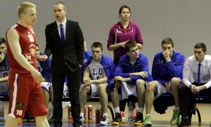 🇱🇻24.marts vēsturē.
2013.gadā LBL spēlē LU (A.Visockis-Rubenis) savā laukumā sagrāva BK Jēkabpils (E.Teteris) 94-73.
Ž.Peiners 24, K.Strazdiņš 19 - T.O`Brien 18, M.Hlebowicki 16
#dienavēsturē
📸R.Buivids