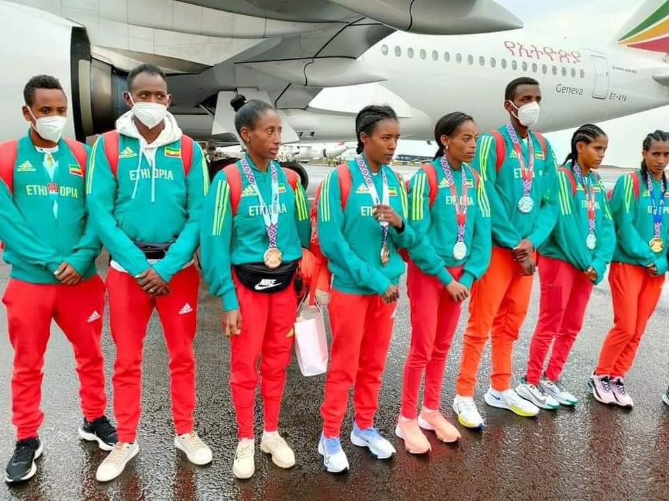 ETEmbassyJUB's tweet photo. DPM &amp; FM, H.E. Demeke has congratulated all 🇪🇹ns, 🇪🇹n athletes &amp; athletics cmnty for the stunning results achieved in the 18th World Athletics Indoor Championships held in Belgrade."We are proud of our athletes &amp; their spectacular success that boosts our image globally," he said. https://t.co/mP0bMv4Psf