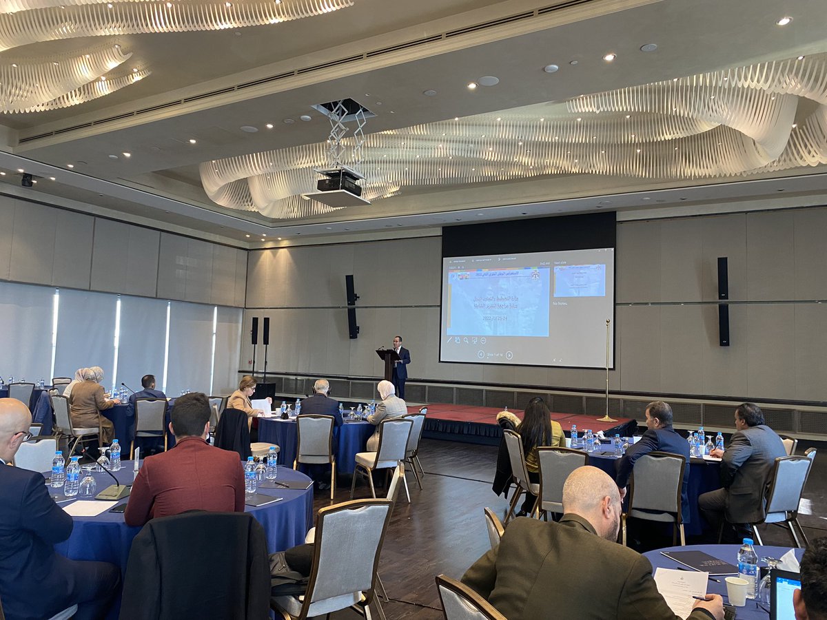 UNDPJordan's tweet image. #HappeningNow ⬇️

We are with @MoPIC_Jordan, #UN 🇺🇳 agencies, #governmental reps &amp;amp; partners validating  #Jordan 🇯🇴 2nd Voluntary National Review #VNR through a 2⃣ days #national workshop

The #VNR is a cornerstone 📍for achieving the #Agenda2030 

#SDGs