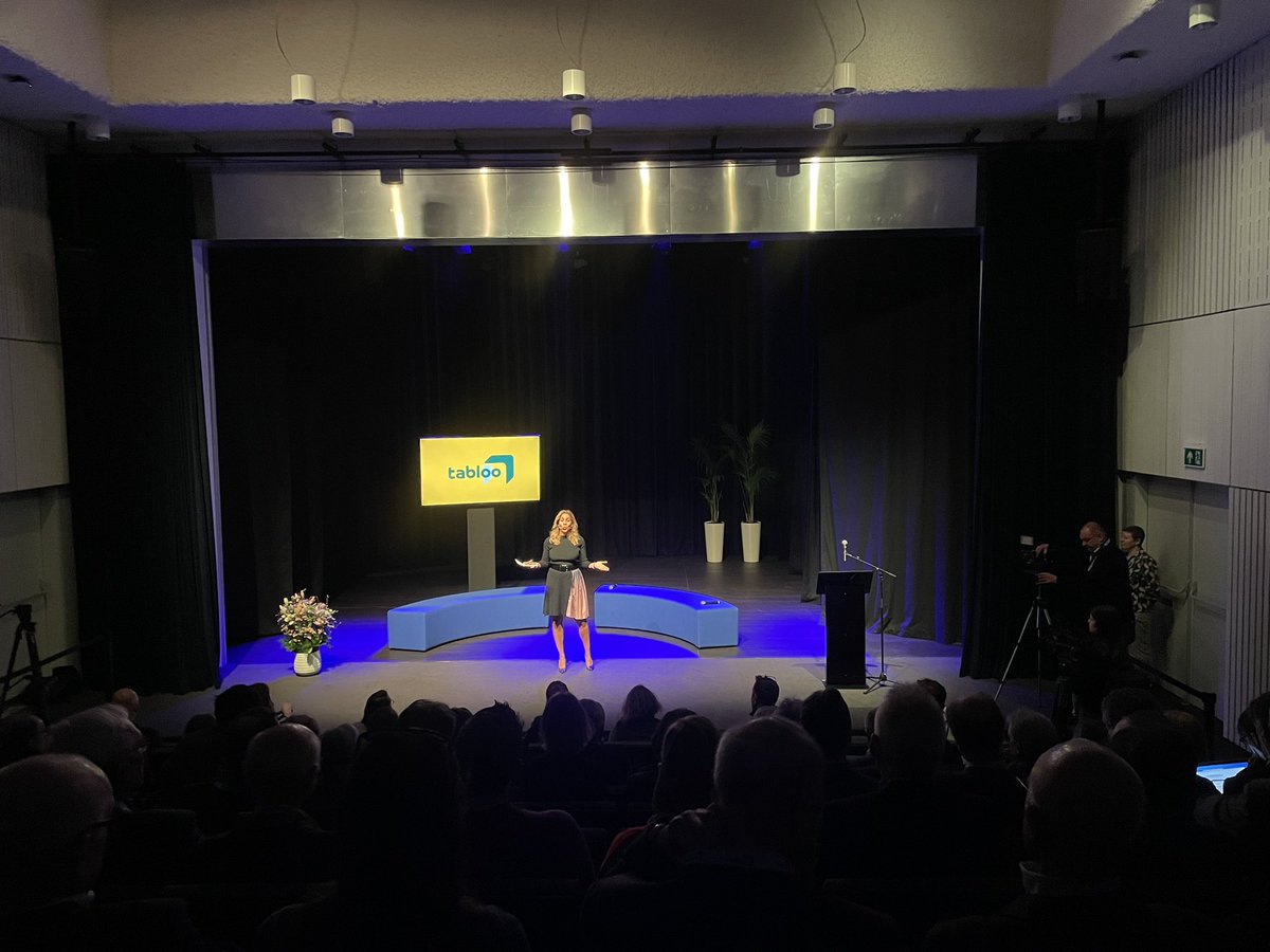 verdobeel's tweet photo. Gisteren officiële opening van #Tabloo , communicatiecentrum van #NIRAS. Een realisatie in samenwerking met partnerschappen #Mona en #Stora. Blij dat ik dit project mocht leiden. 
#radioactiefafval #partnerschappen #mol #dessel #berging https://t.co/BaeXv89Z08