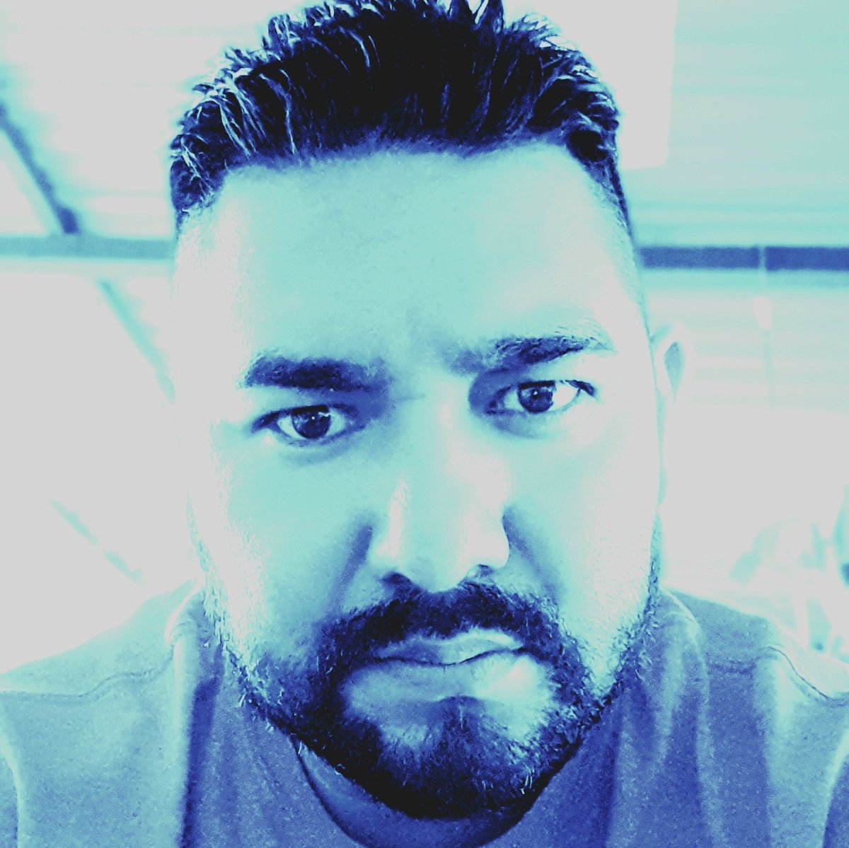 RHIPES's tweet image. #NuevaFotoDePerfil