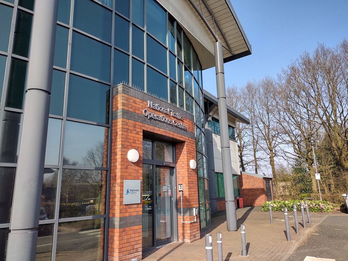 TransafeNetwork's tweet image. Our thanks to @NationalHways for hosting yesterday's meeting of the @HTAsafer project. Lots of useful discussion with industry and police stakeholders on ways to improve escorting and #AbLoads compliance.