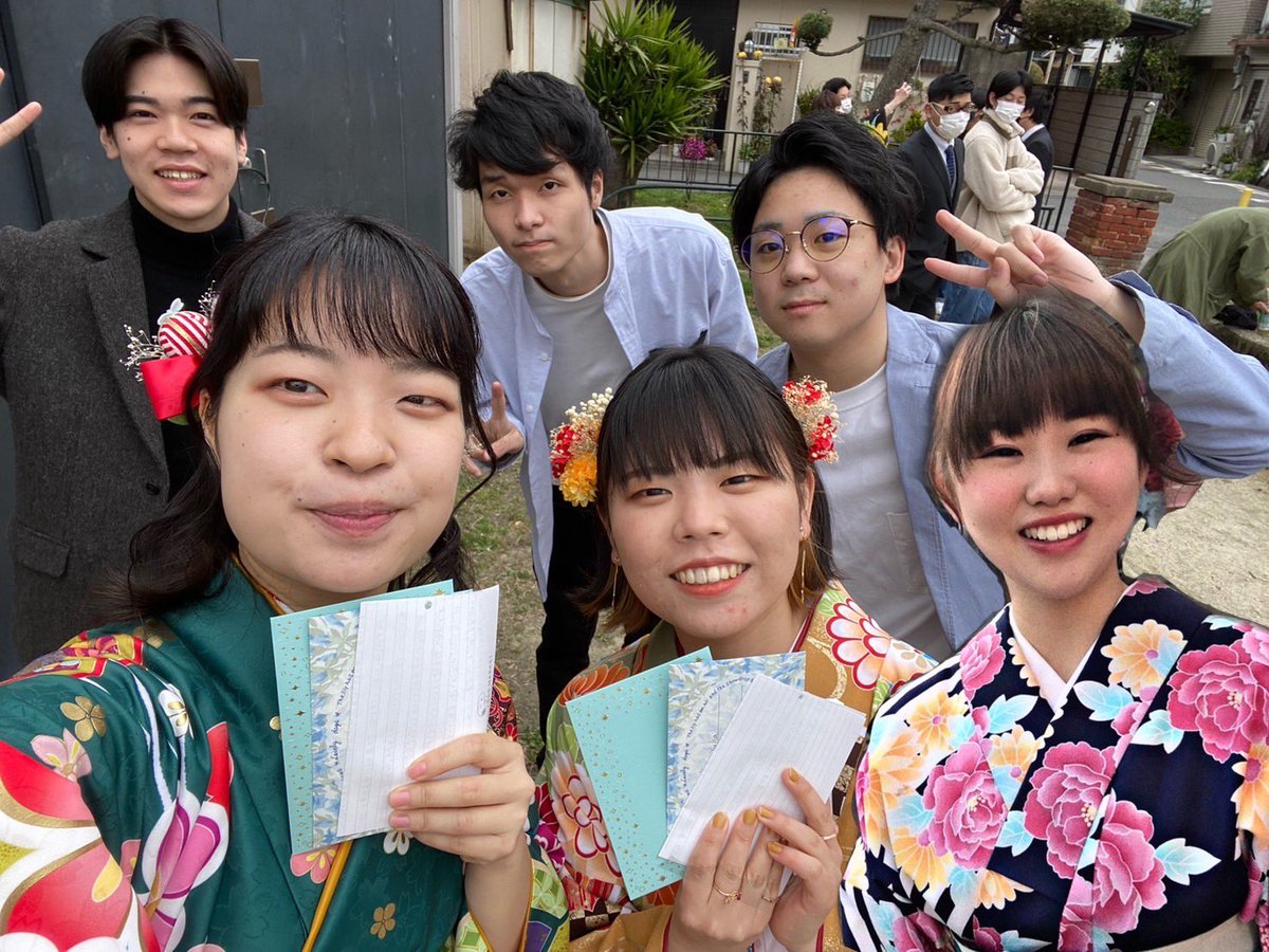 tuneup_os's tweet photo. ☆*:.｡. 祝！卒業 .｡.:*☆

先日、卒業ライブにて最後の舞台を終えました！
そして、tune up!は女子3人の卒業をもって解散となります🌸

今まで応援してくださりありがとうございました☺️

"僕らはそれぞれの道で頑張っていくんだ"
"同じ時同じ場所でこうして出会えた奇跡"

また会う日まで🌱🎸 https://t.co/FOMoPSc6Ye
