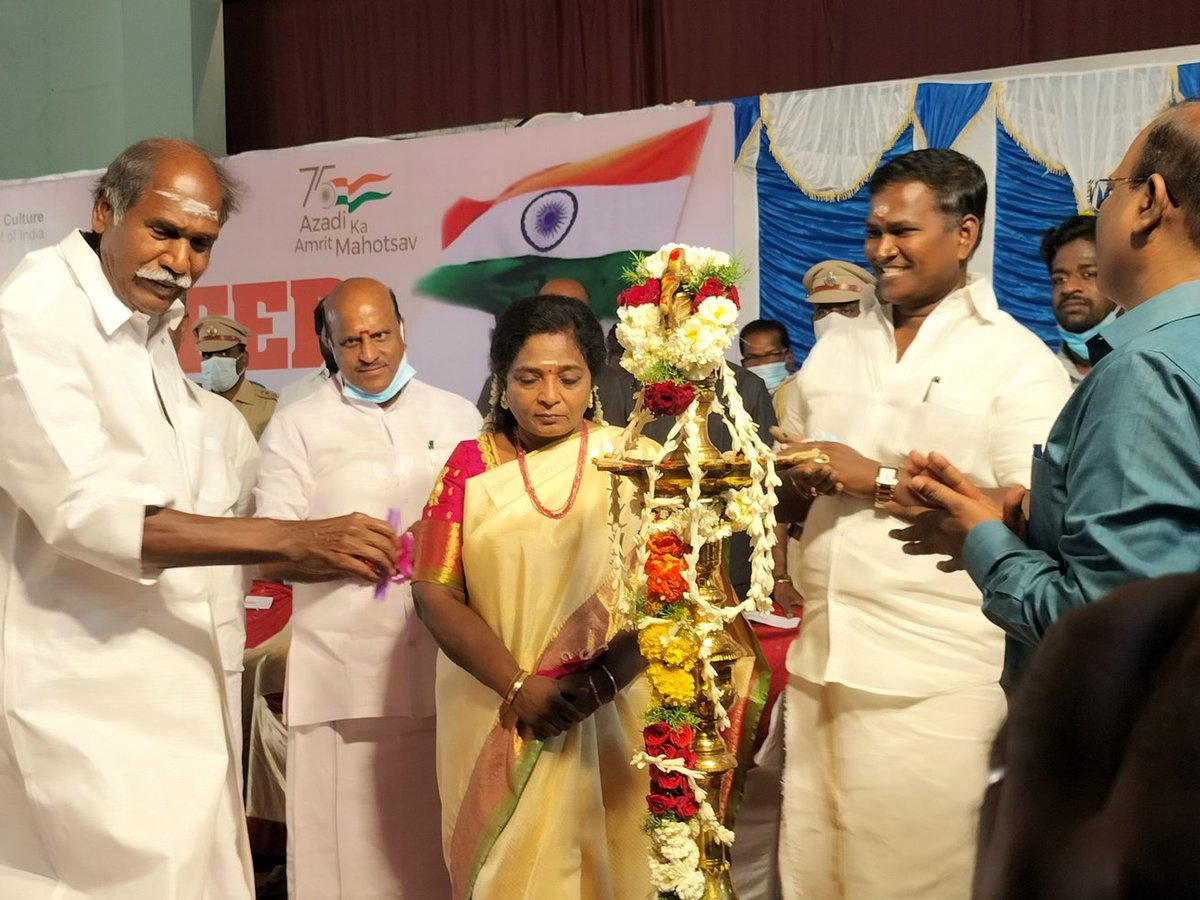 AKSaiJSaravanan's tweet photo. இன்று புதுவையில் உள்ள ஆசிரம கலையரங்கத்தில் ஷஹத் திவாஸ் தியாகிகள் தினம் நடைபெற்றது இதில் மாண்புமிகு  @LGov_Puducherry மாண்புமிகு CM and  மாண்புமிகு சபாநாயகர்  @embalamrselvam ஜீ மற்றும் நமது மாண்புமிகு அமைச்சர் @AKSaiJSaravanan  மற்றும் அமைச்சர்கள் கலந்துகொண்டனர். @BJP4Puducherry https://t.co/onpwJyxaTo
