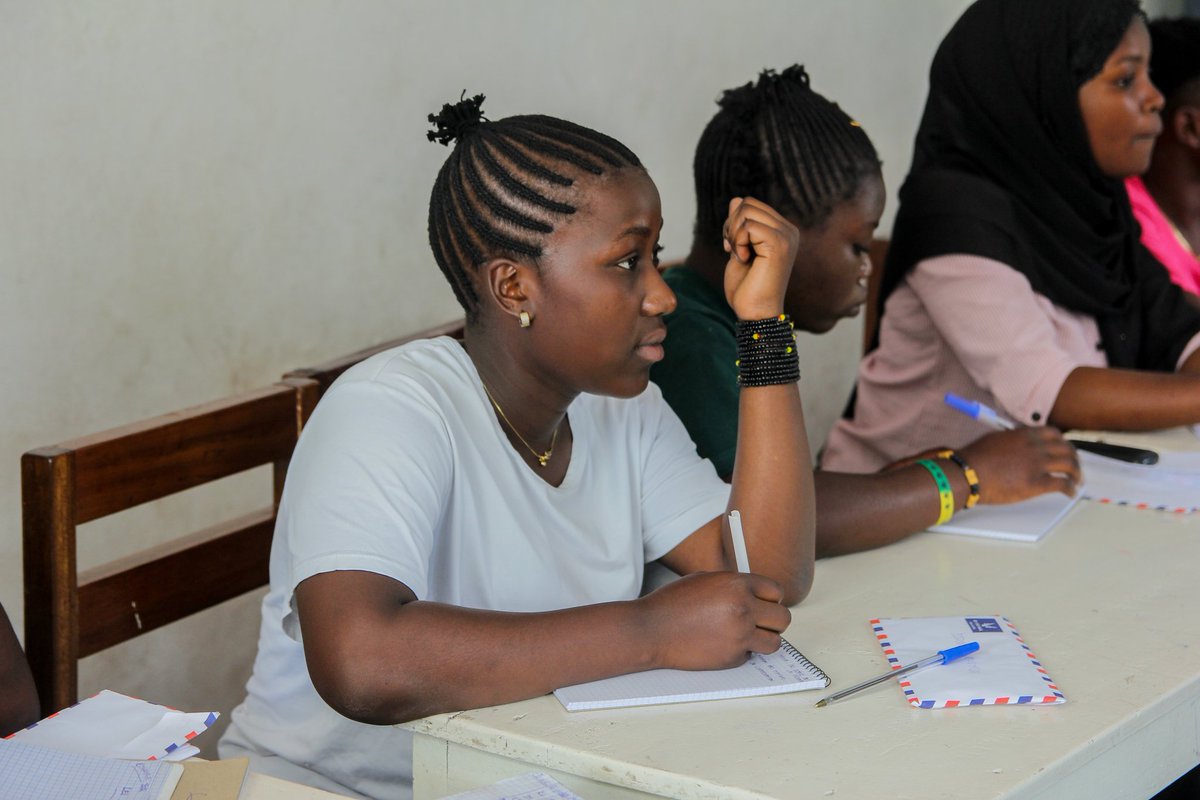 Uhuruknowledge's tweet photo. Les résolutions 1325 et 2250 contribuent à changer l'image de la femme et des jeunes dans les situations des conflits y compris la prévention, la gestion, la résolution,... et à assurer leur participation au processus de consolidation de la paix.
#UhuruKnowledge #Gender #Congo https://t.co/CS2fik1tda