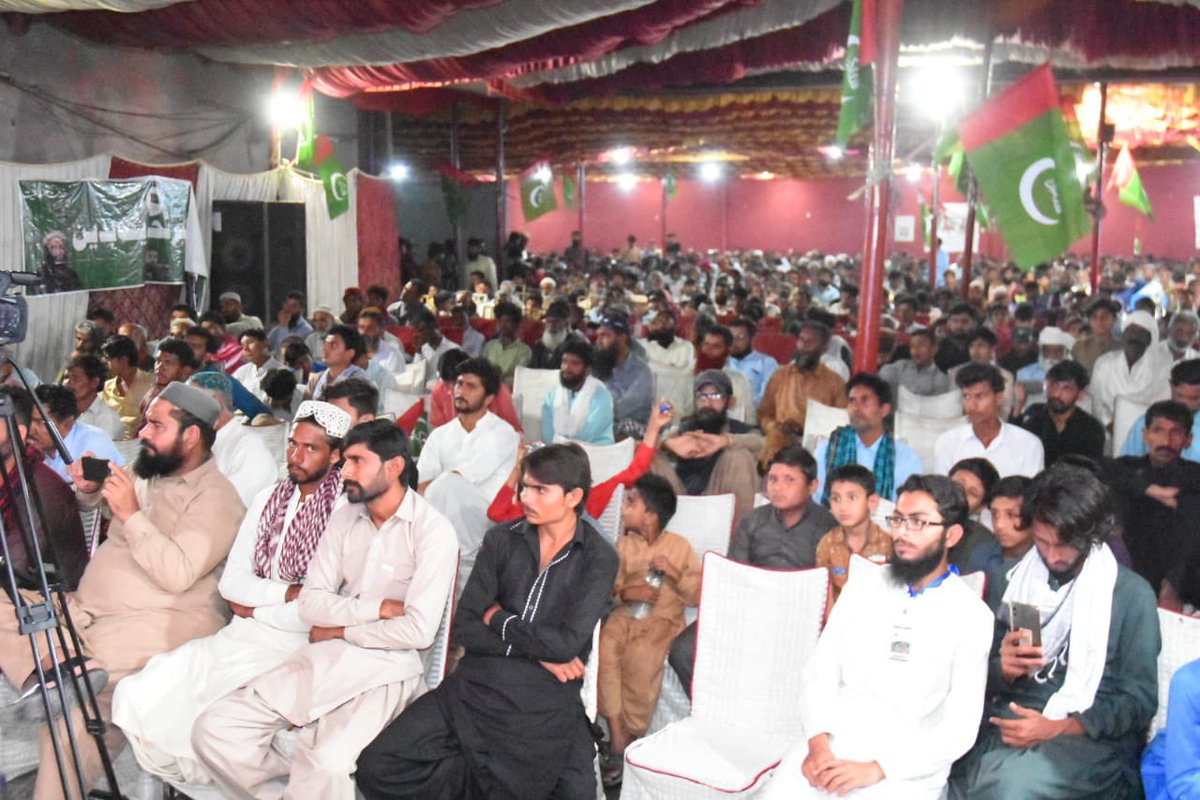 Matifaligujjar's tweet photo. اللہ اکبر تحریک صوبہ سندھ ضلع بدین کے زیراہتمام  عظیم الشان ورکرز کنونشن بدین سے تحریک کے مرکزی صدر جناب سیف اللہ خالد صاحب، فیصل ندیم صاحب ، امجد الاسلام صاحب اور حافظ محمد انور صاحب و دیگر خطاب فرمارہے ہیں
... 
#ورکرزکنونشن_بدین_اللہ_اکبروالے https://t.co/XlRkzWlJKK