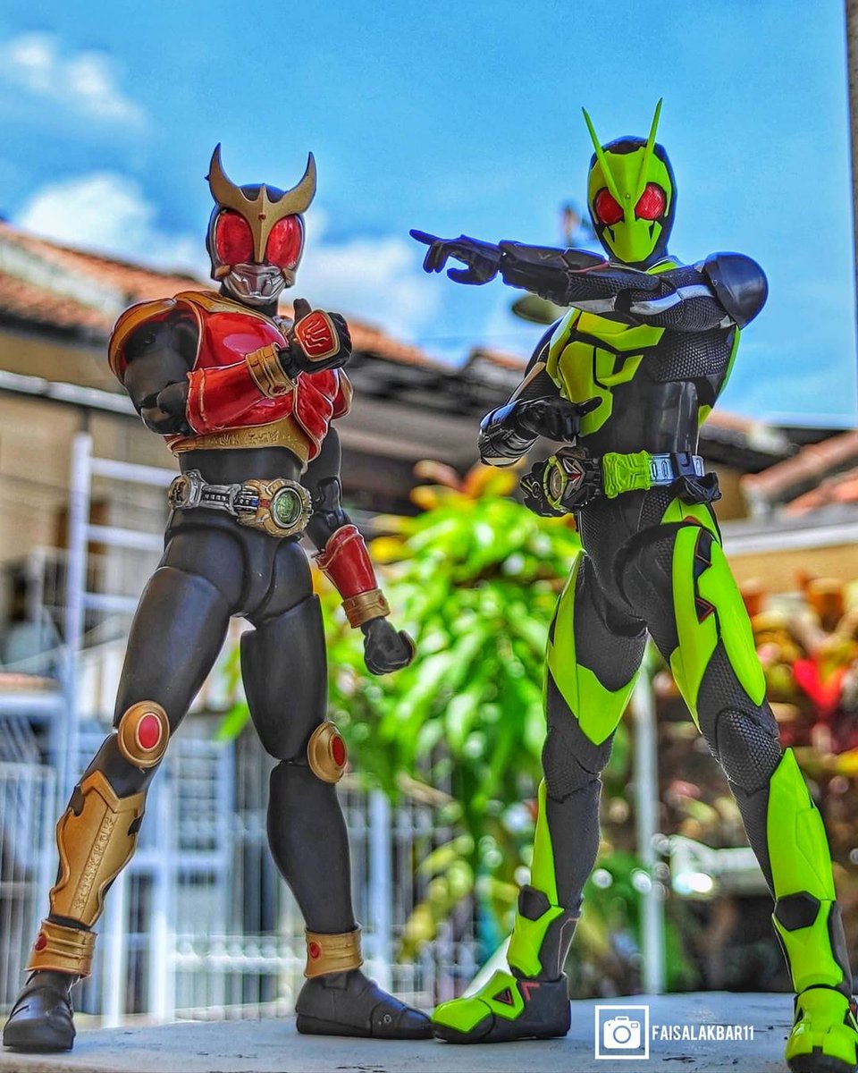 faisaaaaaaal's tweet photo. こんにちは 😊
Hey I do my toyphotography on Instagram too you know ;
https://t.co/ZSsevnId7l
https://t.co/X7YsScQty9
#Kuuga #ZeroOne #KamenRider #toygraphy #toyphotography #actionfigures https://t.co/niCBkO9GvL