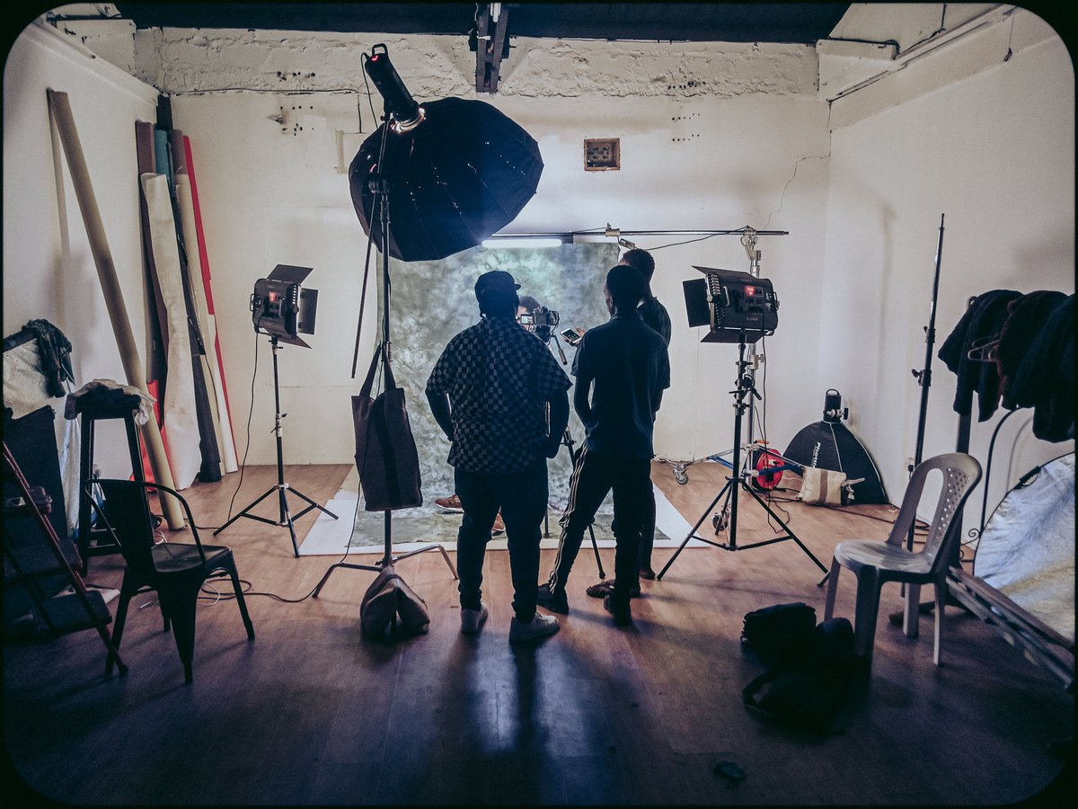 TLallez's tweet photo. Creatives mean a lot when linked up together. https://t.co/jusygFuvx7