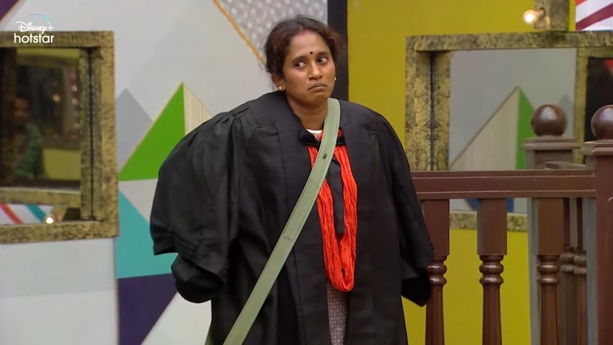 Ipurple_phoenix's tweet photo. Yekkov pinreeye ka😹😹Her body language👌#Thamarai can become one of the best female comedians in Tamil film industry😍 #Suruthi shining a lot these days💜
Differences aside,most underrated duo #Thasu 😁
#BBUltimate #Biggbosstamil #BBUltimateTamil https://t.co/EKDXovohdi