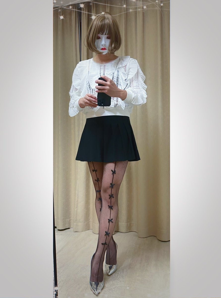 买了条和前主人一样的网袜，哎，却穿不出前主人的性感（骚劲儿）
哪出了问题呢？
#cd #女装 #伪娘 #网袜 https://t.co/R7wJCBHct7