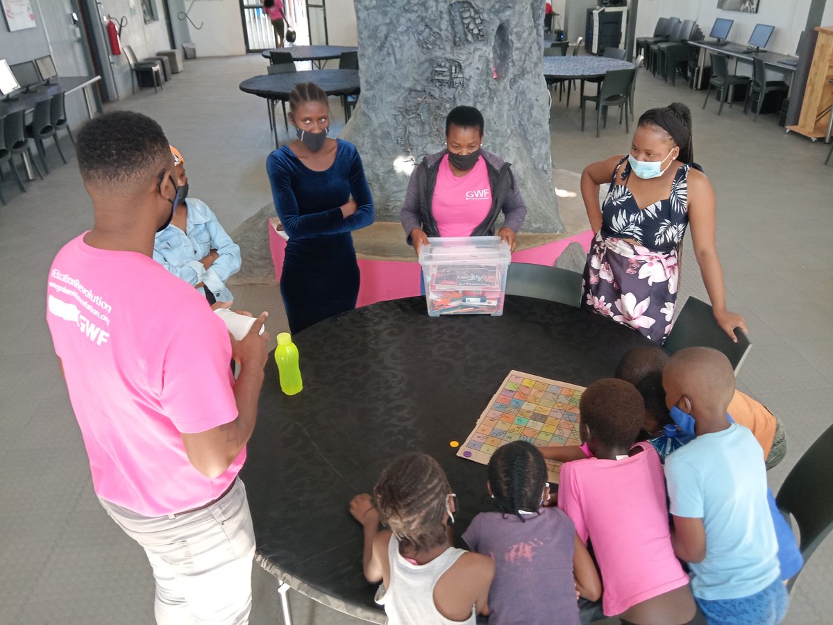 Fumanikeegen001's tweet photo. Learning is Fun at @HazyviewDLC Collaboration between #OpenLearningAcademy and #BridgingAcademy is overwhelming #RuralRockStars  #WonderFilledLearning #ReimagineEducation with us @GwfOnline https://t.co/n5G8ltoAEG