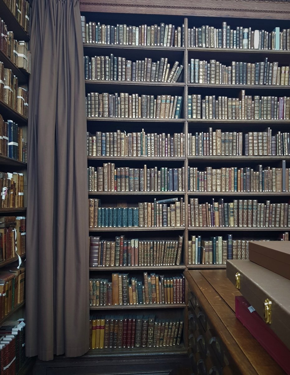 TrinCollLibCam's tweet photo. Mary Innes-Ker, Duchess of Roxburghe, was born #otd in 1915. We celebrate her life and legacy through the work we do on the amazing #CreweCollection, which she bequeated to Trinity Library. Read more about it at https://t.co/h2D5SXTO6I. https://t.co/PwT8GUJILN