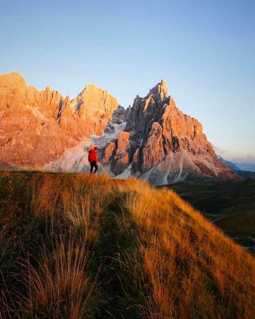 ⛰
•montagna
•silenzio
•pace 
• tranquillità 

📍Pale di San Martino di Castrozza | Trentino 

Ti va l’idea ? 

#inthemountains 
What do you think about it ? 

#silence #landscape #mountain #stayandwander #paledisanmartino #dolomites #trentino #tre… instagr.am/p/CbcEP32oTsW/