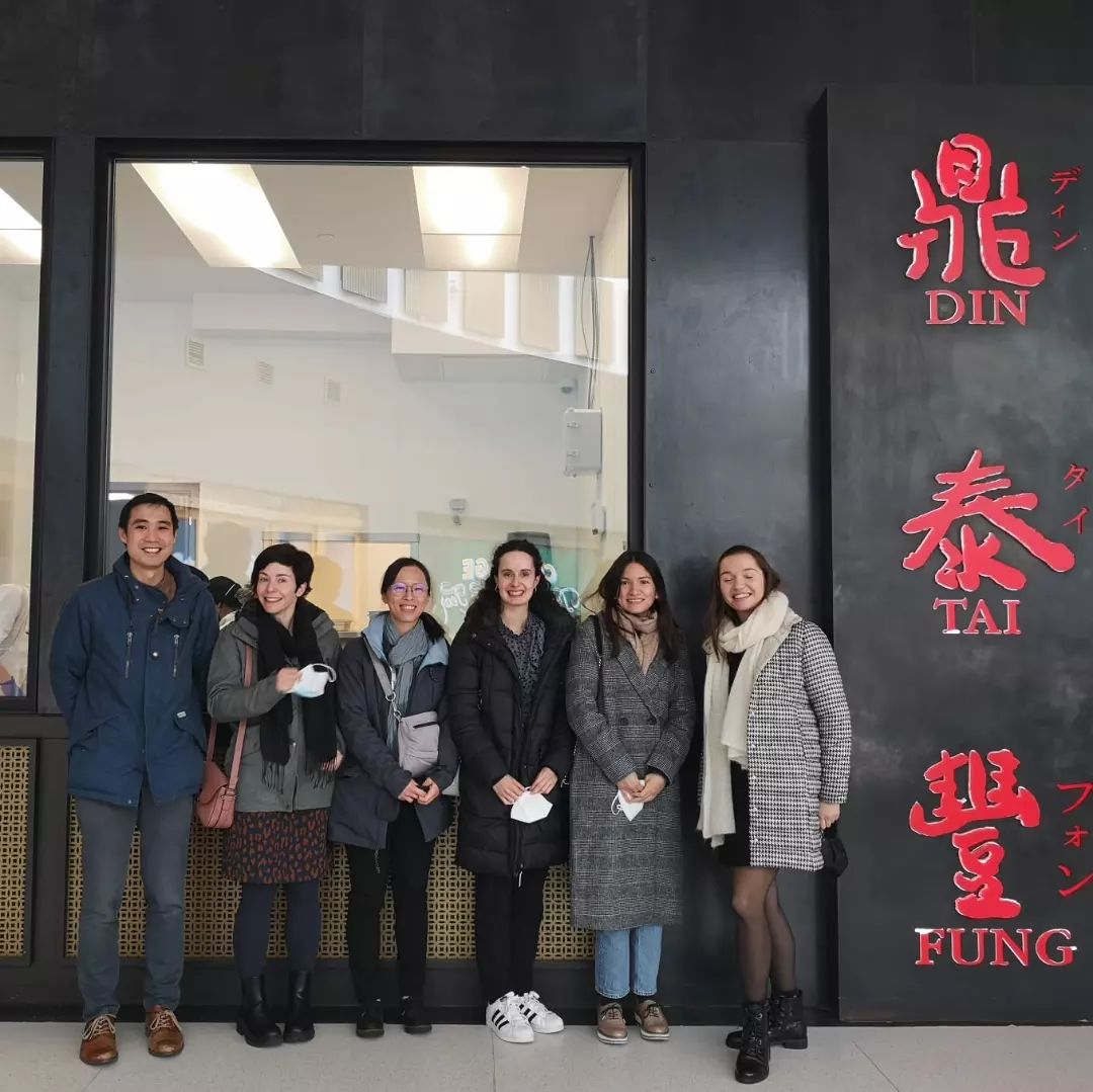 Our team is present at #liveICAR2022, the international conference for antiviral research, in Seattle! #NeytsLab #lab #antivirals #vaccines #virus #virology #viral #microbiology #science #medicine #Leuven #Belgium