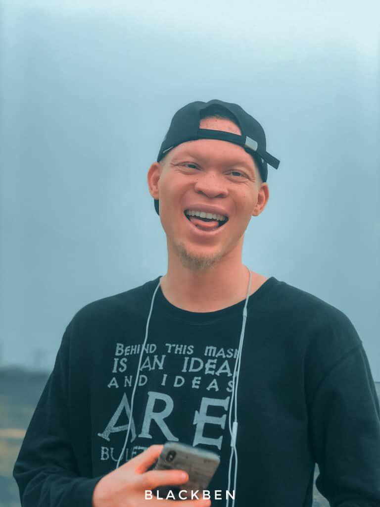 Gbolahaaan's tweet photo. ๐๐ #SmileWednesday https://t.co/yUr9Pg91Q8