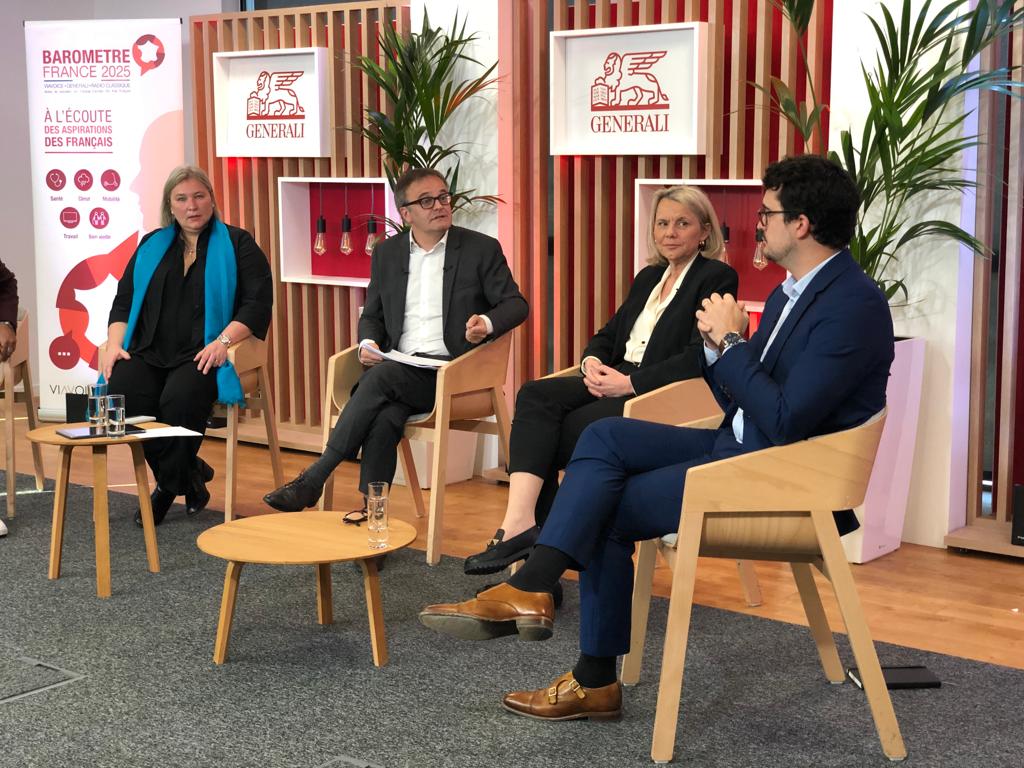 generalifrance's tweet photo. 🗣 #France2025 - "On quitte moins l'entreprise que le manager lui même. C'est une vraie évolution du #management"  @ClementRoucher, Directeur Associé @GreenworkingSAS
 #conseil #innovation #télétravail #management #QVT #RPS

➡ https://t.co/VPoQywUQbn https://t.co/T4PHARkIXl