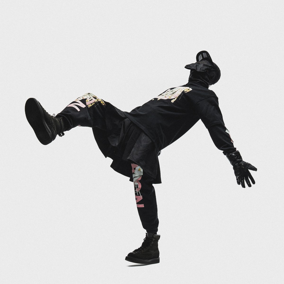 hbx's tweet photo. HBX Exclusive: @AITOR_THROUP's TheDSA has launched a range of apparel featuring exclusive designs, now available online. Shop Now: https://t.co/4aySvbQEQB https://t.co/18mpQ9u6WG