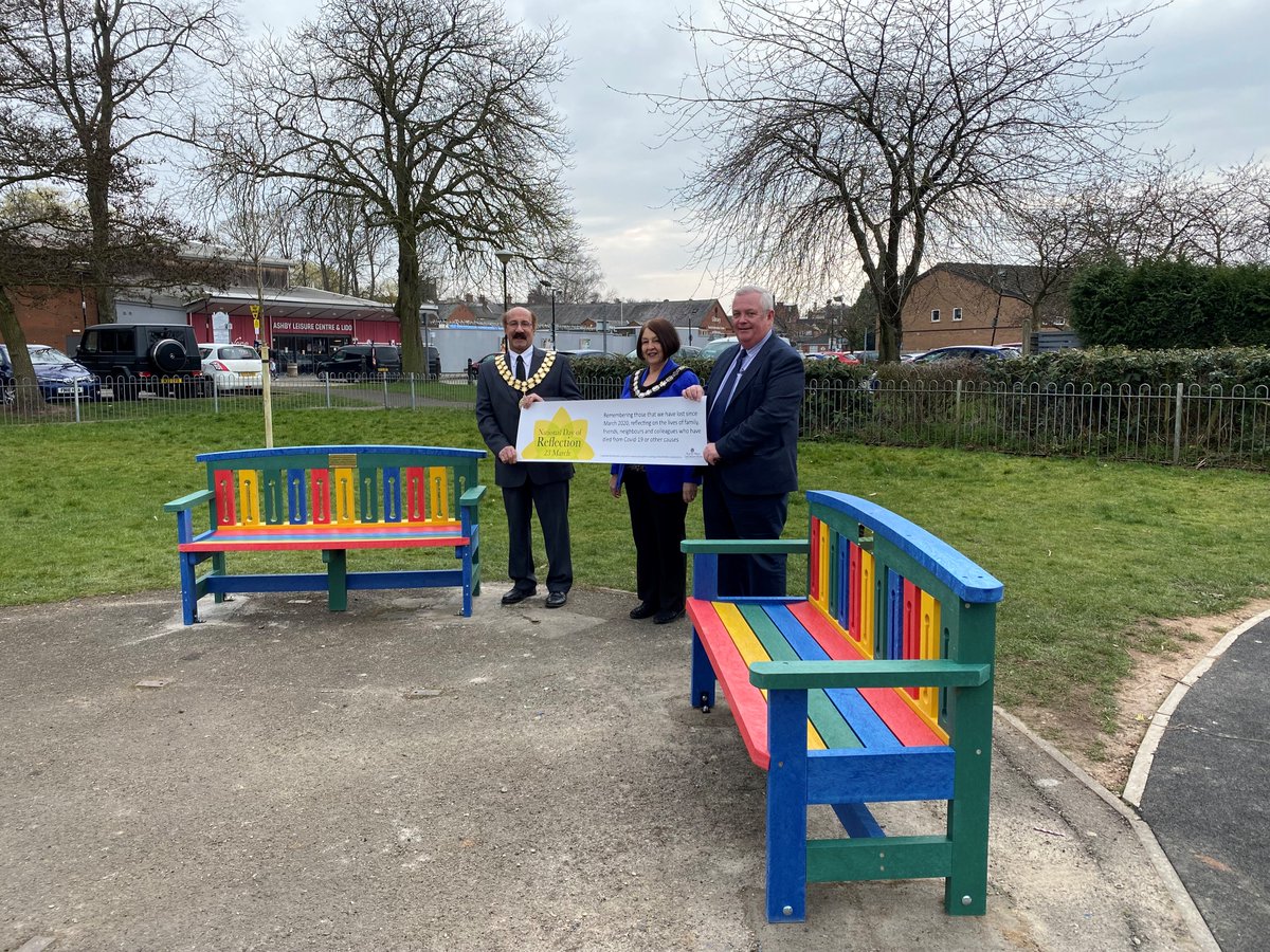 Today is National Day of Reflection. 

Let's take time to connect, supporting the millions of people who are grieving, and remembering the family, friends, neighbours and colleagues we've lost over the last two years.