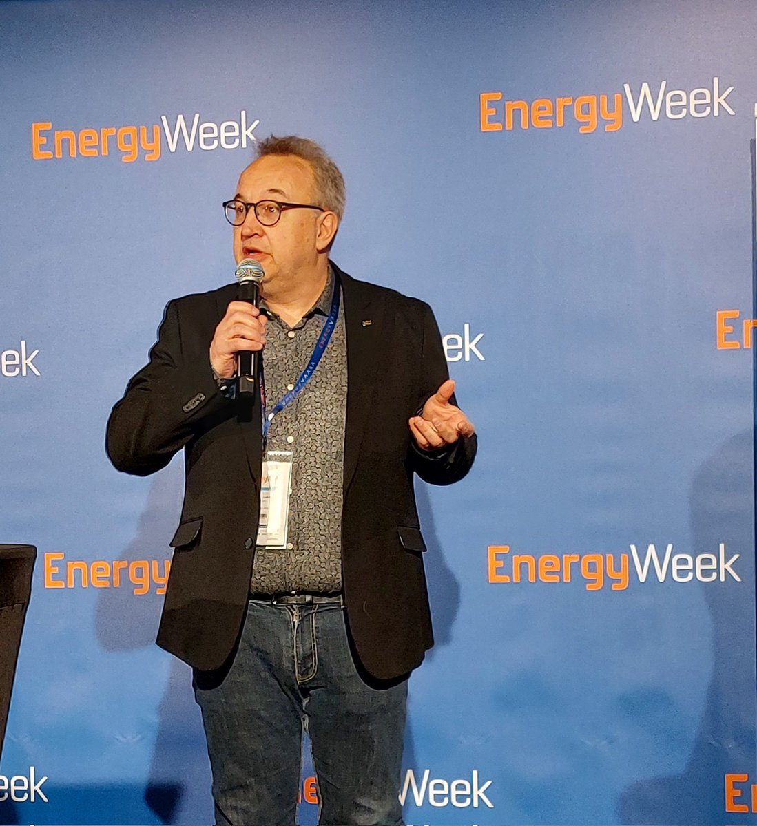 EnergyVaasa's tweet photo. The second part of the FAIR seminar dealt with the future of electric aviation with the help of our expert speakers BioFuel Region's Arne Smedberg, @univaasa's Antti Mäenpää, @SkellefteaAirpt's Robert Lindberg
#flyfair #kvarken #InterregBotniaAtlantica #EnergyWeek https://t.co/BV26ztmHYR