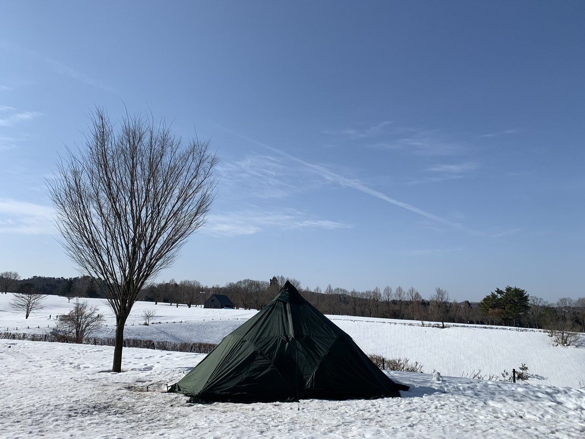 kobav230's tweet photo. 3月10-11日のキャンプ
スノーピークヘッドクォーターズ⑨
冷え込みました。
#アウトドア #outdoor 
#キャンプ #雪中キャンプ 
#ベルガンス #ベルガンスウィグロ 
#bergans #berganswiglo 
#blog季節を感じに2022 
#スノーピークヘッドクォーターズキャンプフィールド https://t.co/93sgHRXg0T