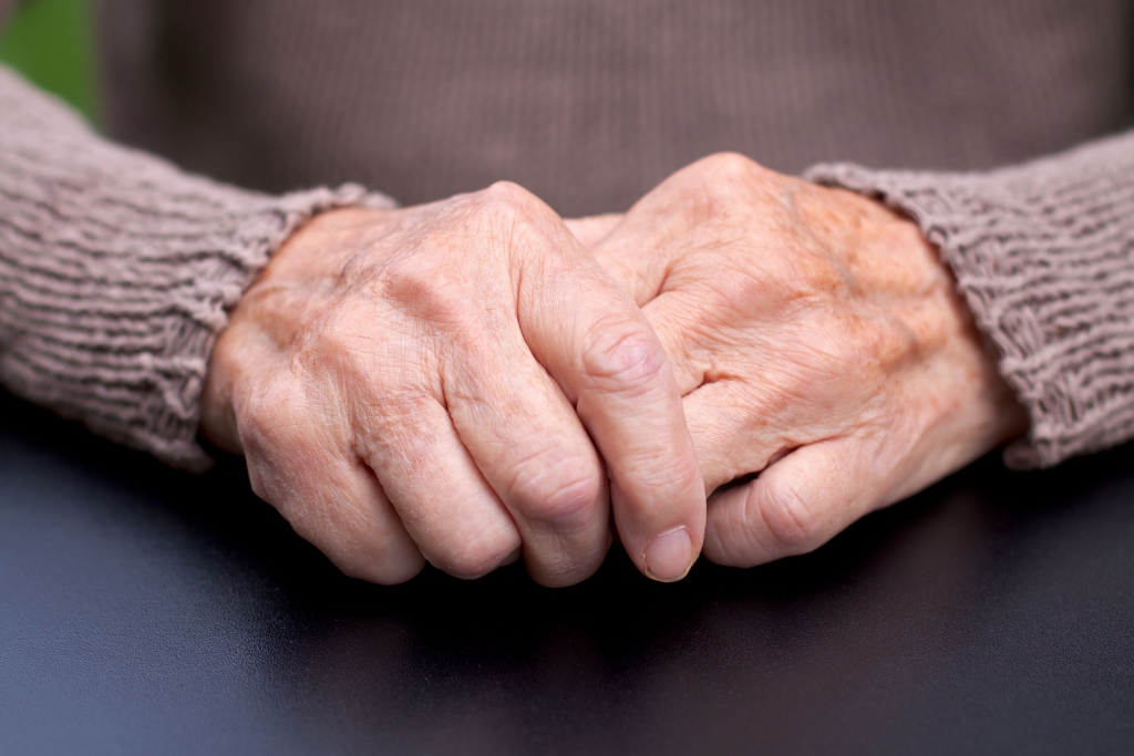 aberdeenuni's tweet photo. Healthcare ‘postcode lottery’ for older people in Scotland. A nationwide audit has revealed significant variations in the availability of healthcare for older people depending on where they live in Scotland. Find out more at https://t.co/VzRV4uQb7C https://t.co/Yj01vz1ZF9