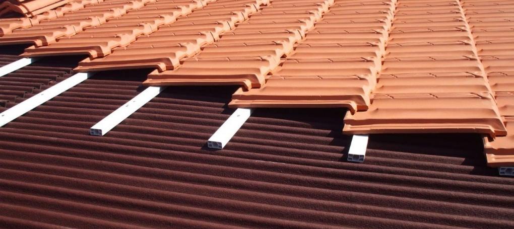 ITeC_cat's tweet photo. 📣 @Onduline_Spain, empresa fabricant de materials per a l'aïllament i impermeabilització de cobertes, ha actualitzat el seu #catàleg de productes al #BEDEC Empreses de l'#ITeC ➡️ https://t.co/mdokNn2uaJ https://t.co/MZvpcB7MLb