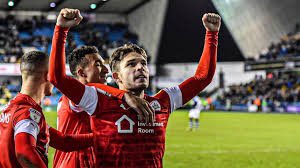 ⏰ 90’+ minute away winners this century for The Reds:

Which ones did you see and where?

2001 Rankin  
2003 Kay
2007 Devaney
2008 Howard
2009 Bogdanovic
2009 De Silva 
2012 Tudgay
2015 Nyatanga
2016 Williams
2019 Brown
2019 Schmidt
2020 Oduor

Stat requested by @RiddyRedSkyBFC