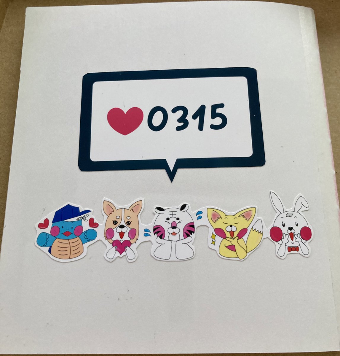 NUEST10THDAY's tweet photo. 【イベント後記✍】

イベント会場で皆様に書いて頂いたメッセージをメンバー宛に発送完了いたしました！
無事に到着することを祈るばかりです…

5人にラブの思いが伝わりますように💞 https://t.co/0uplonUoPt