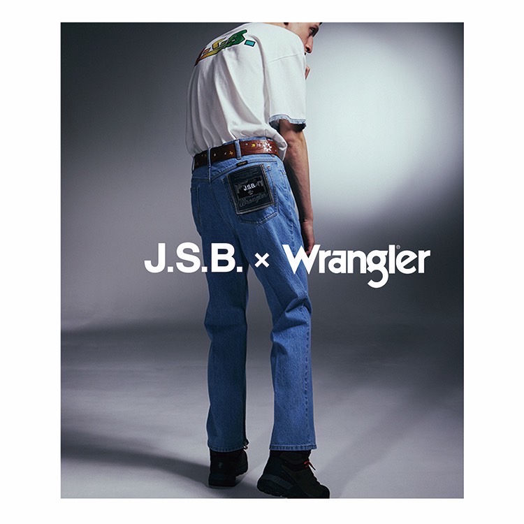 vertical_garage's tweet photo. 【J.S.B. × Wrangler 】
2022.3.26 (SAT)ON SALE
at VERTICAL GARAGE
【ONLINE STORE】
https://t.co/Mk0gPL1x9F
#jsb
#jsbtyo
#verticalgarage
#wranglerjapan
#wranglerjp https://t.co/116kay9Ohf