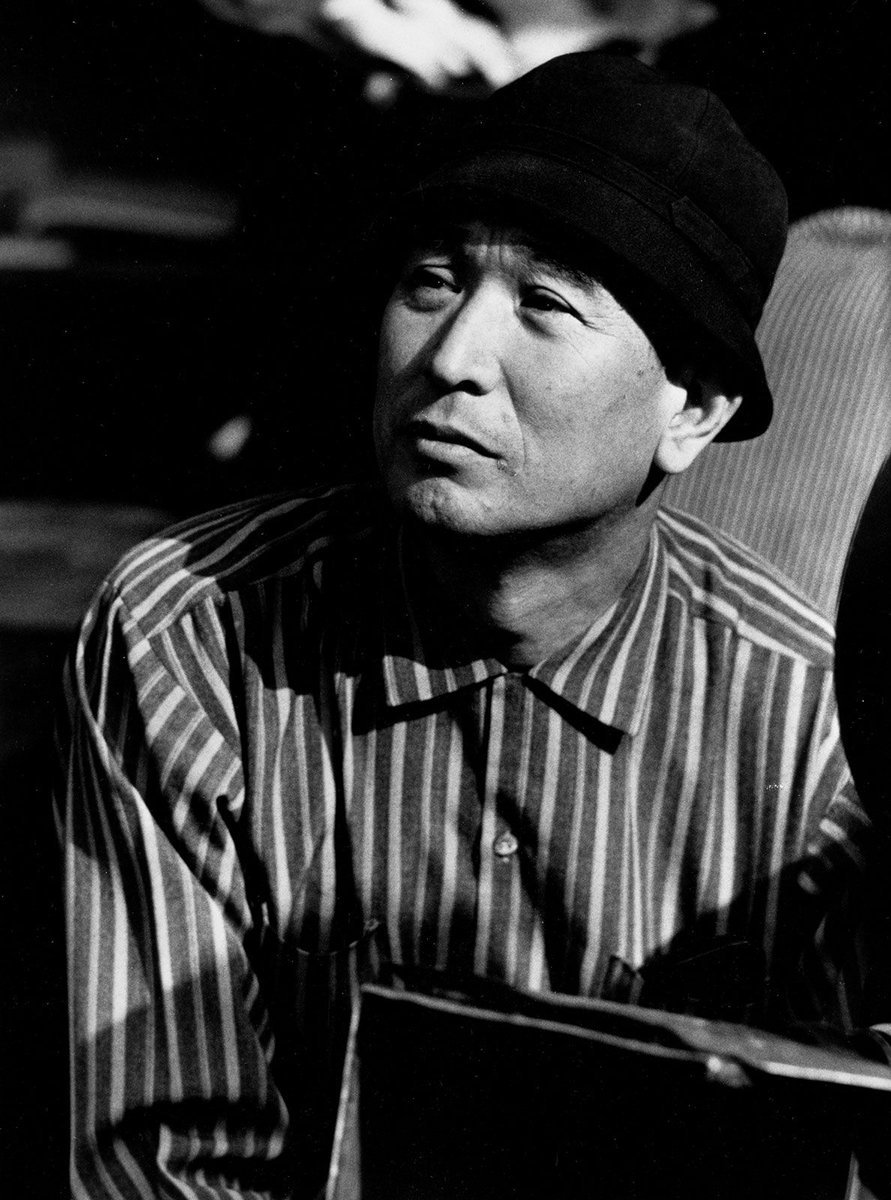 SAMTHEBESTEST_'s tweet photo. #HappyBirthday Japanese Legend Akira Kurosawa 🎂

My Favourite Films-
#Roshomon (1950)
#Ikiru (1952)
#SevenSamurai (1954)
#ThroneOfBlood (1957)
#Yojimbo (1961)
#Sanjuro (1962)
#HighAndLow (1963)
#Ran (1985)

#AkiraKurosawa #japanesedirector #jananesecinema #director #legend # https://t.co/LJzPYZZJqo