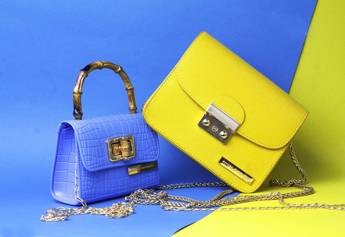 A collaborative shoot we did with Royal Infinity Bags 📸👜. 

What are your thoughts? 

Don’t forget to visit the Royal Infinity store for all your cute bags ❤️🌍. Don’t forget to drop a retweet