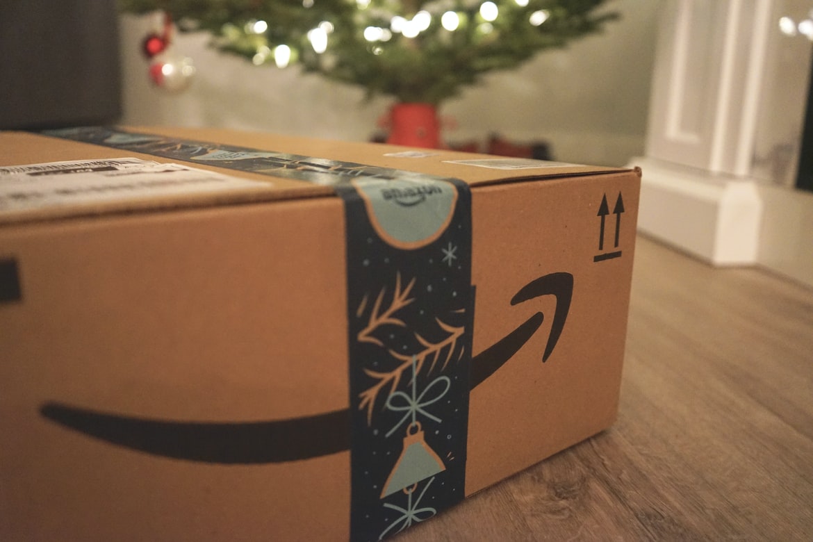 Y a-t-il des gens dans mes contacts (ou dans les vôtres) qui font du dropshipping sur Amazon ?

J'aimerais échanger, et si vous le souhaitez, vous faire tester une façon inédite (et je pense maline) de créer du trafic sur vos boutiques.
=> calendly.com/regisgradius