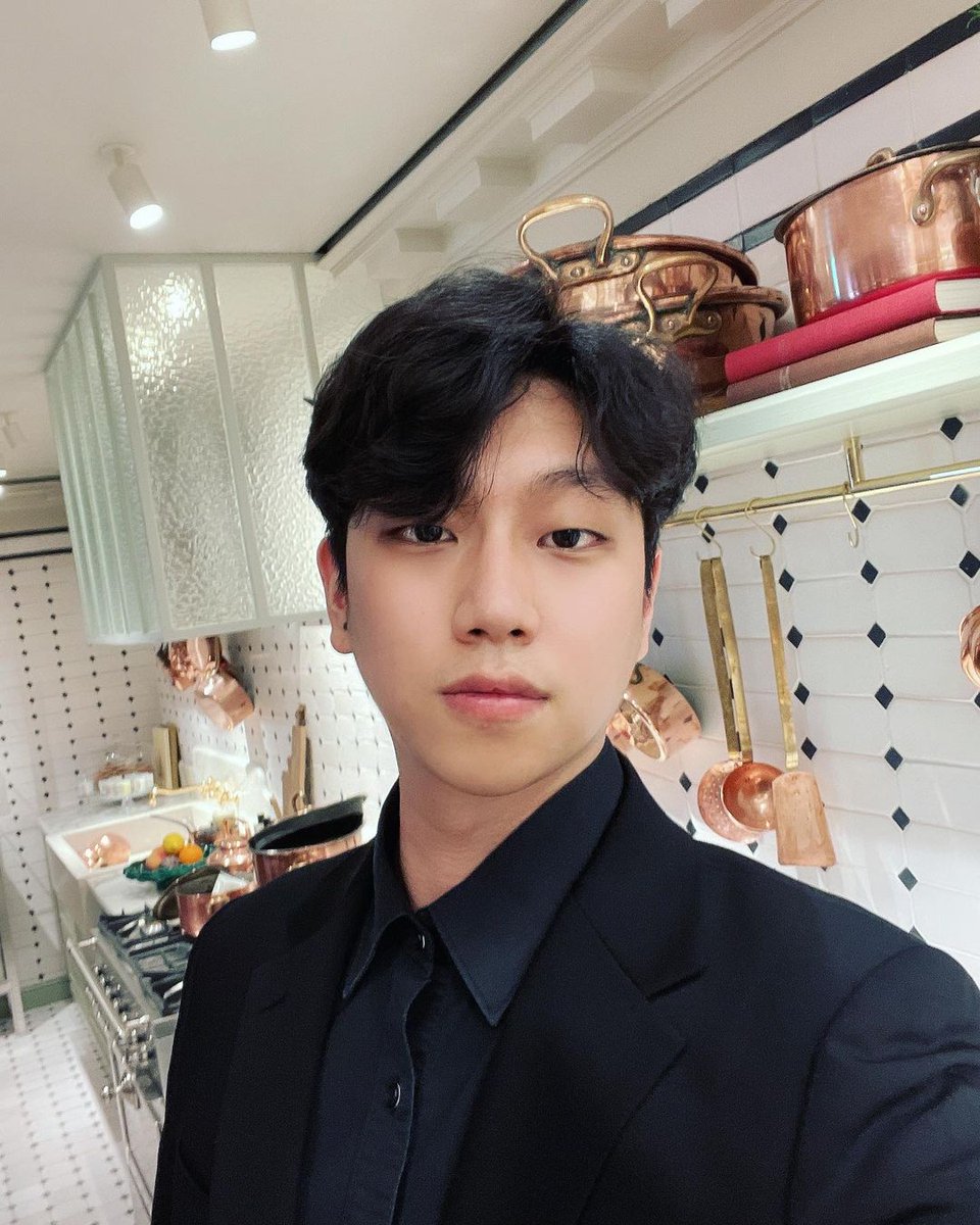 Tinkerland0303's tweet photo. 220323 [#YOUJIN] Yujin (@/k_yu.jin) Instagram post

I came to work in such a pretty place!

#cometowork #blacksuit #pretty👍 #showroom #selca #selfieman #tired

https://t.co/xJqjr9I7A6

#김유진 #유진 #유진짱짱 #KIMYOUJIN https://t.co/9nkA3hSe1F