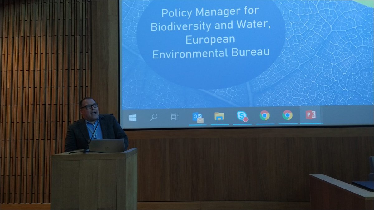 Biodiversity_be's tweet photo. First up at #BiodiversitySpringMarket, Sergiy Moroz from @green_europe, presenting civil societies' views on #restoration ambitions needed in the EU πͺπΊ
βοΈThe biodiversity crisis does not wait, regardless of the political context. We must continue the shift to #agroecology π https://t.co/UGbznFJebu