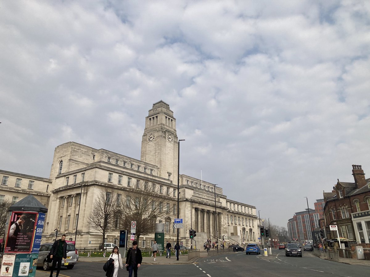 hare_colin's tweet photo. Back in Leeds for 24 hours!๐
Giving a lecture on #powderflow at the Powder Characterisation Course. https://t.co/bOLRMBRTZA