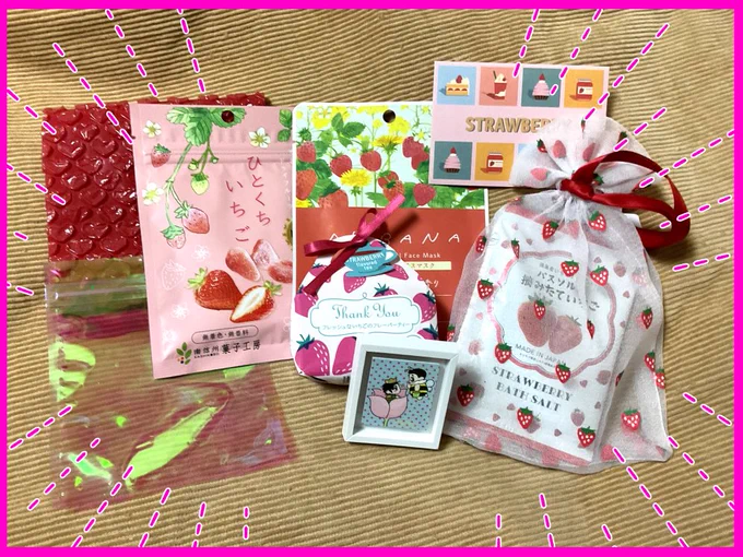 うにせんさん(@sgstkUNI )さんから誕生日プレゼントを頂いてしまいました〜!!いちご尽くし!!そしてこの素晴らしいココマを見てくれお願いします!!!!!! 