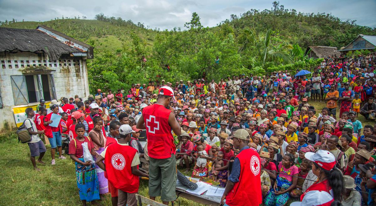 MukhieOmer's tweet photo. Five weather systems have hit Madagascar since the start of 2022. https://t.co/9vqyfXrf0p
Response operation is underway, with the support of @ifrc. Our goal is to address the needs of the communities in the most affected areas - #shelter #household, #food #basic_needs, #WASH https://t.co/l4WprVyP8t
