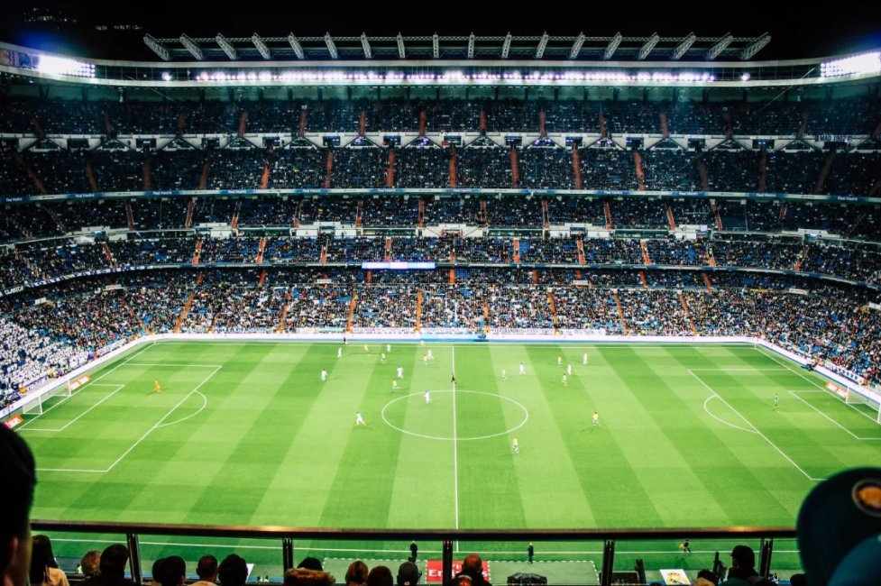 IntlStudentsHub's tweet photo. What is the Future of Football Stadia?
Read our article: https://t.co/Pu2ImSJj2C
@TheFBA
#Football #FootballStadium #FootballStadia #Stadium #Stadia #Fan #Fans #FootballBusinessAcademy https://t.co/mfNTKUXqGd