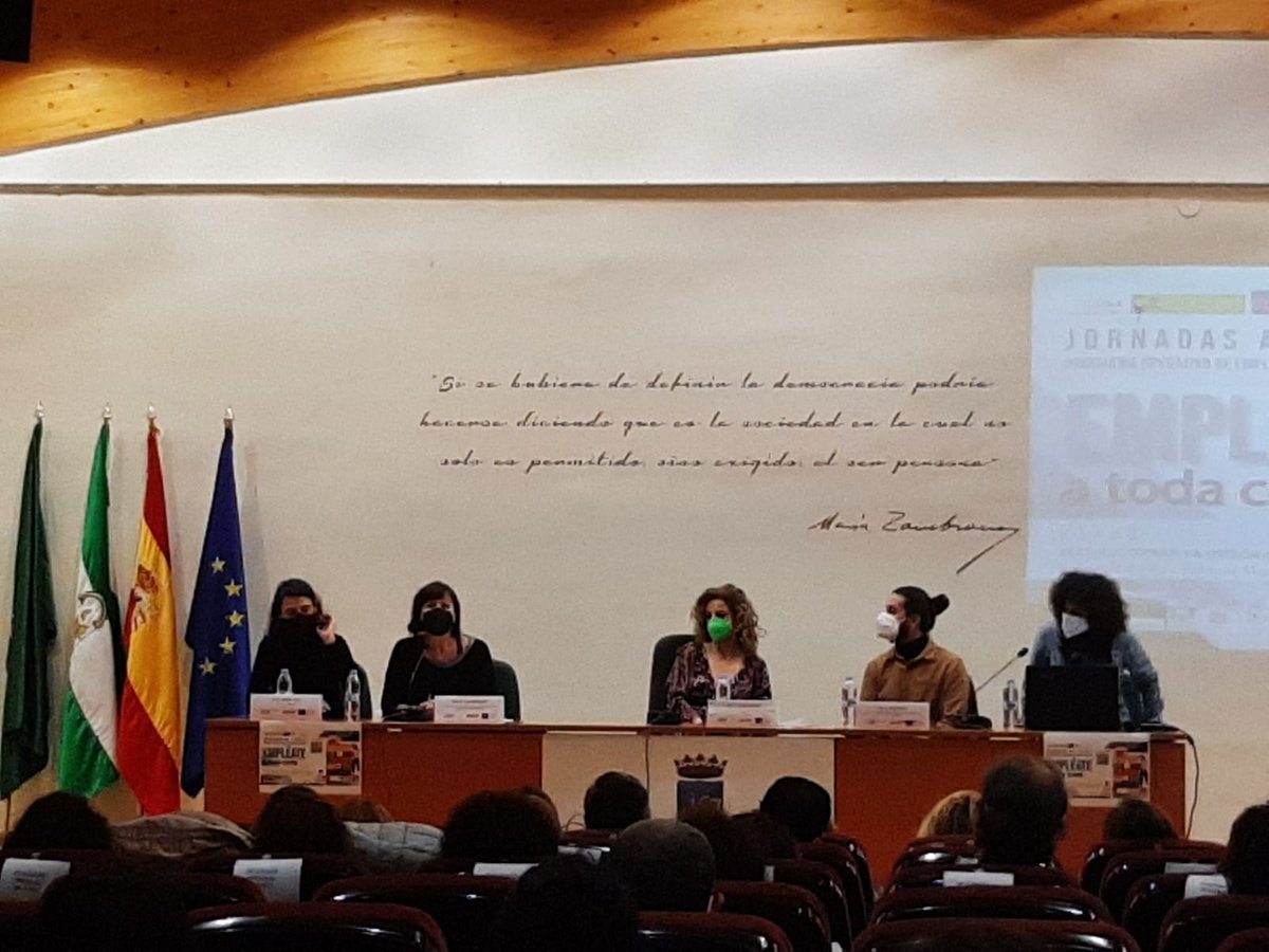 ArrabalAID's tweet photo. Jornada #EmpléateATodaCosta @AytoVLZ @diputacionMLG @enredatemas #FSE sobre 'Recursos para la Integración de Colectivos Vulnerables'. @juliodemalaga @ArrabalAID incide en la importancia del #acompañamiento en la #insercionsociolaboral para lograr una verdadera #inclusiónsocial. https://t.co/LlRLcUGNWy