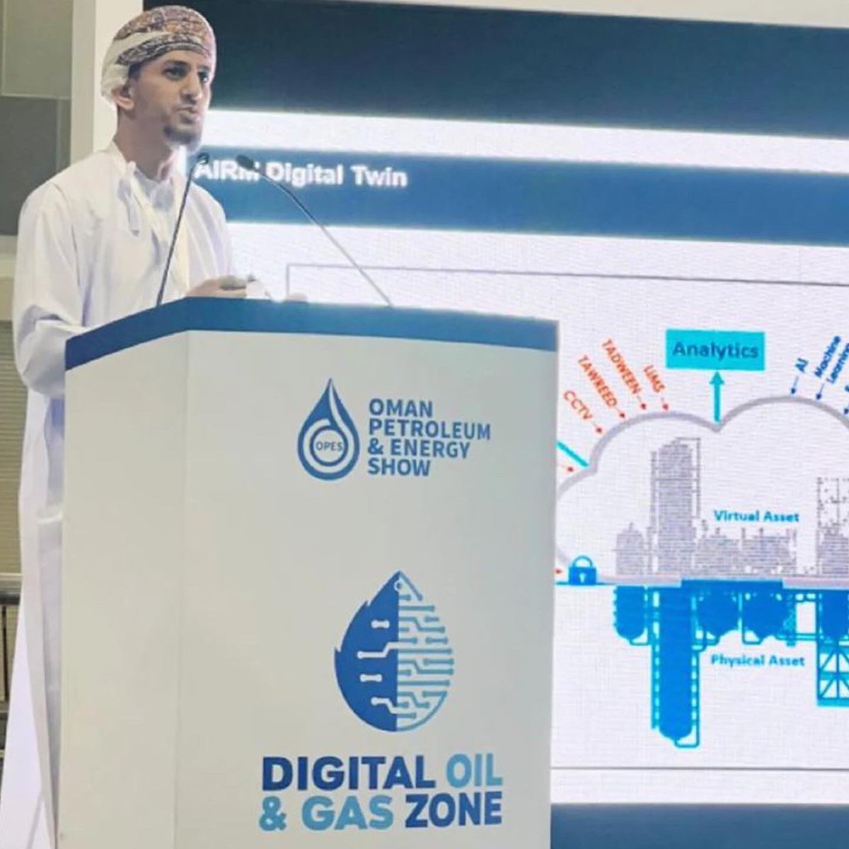 OPESOman's tweet photo. Intriguing sessions in progress @ the Digital Transformation Theatre at #OPES2022 🎤 https://t.co/K3h78cZO9A