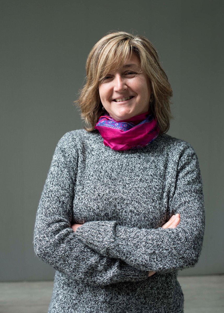 Siguiendo con #ConoceCancerCSIC, hoy os presentamos al grupo de Pilar Navarro (<a href="/PNavarro_Lab/">Pilar Navarro Lab</a>), investigadora del <a href="/iibbcsic/">IIBB - CSIC</a> y responsable del área de atracción de talento en Conexión <a href="/CancerCSIC/">Conexión Cáncer CSIC</a>.