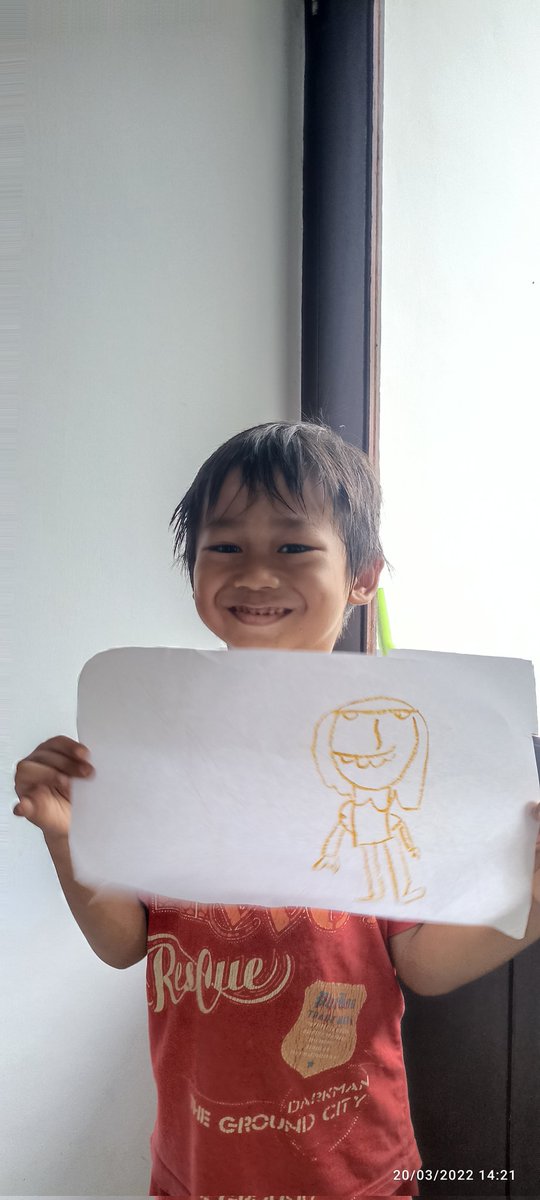 MIKO love drawing for older sister KAK SINTA